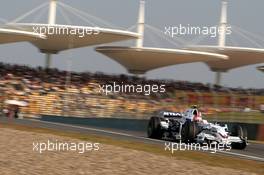 18.10.2008 Shanghai, China,  Robert Kubica (POL),  BMW Sauber F1 Team - Formula 1 World Championship, Rd 17, Chinese Grand Prix, Saturday Qualifying