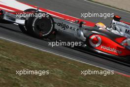 25.04.2008 Barcelona, Spain,  Lewis Hamilton (GBR), McLaren Mercedes, MP4-23 - Formula 1 World Championship, Rd 4, Spanish Grand Prix, Friday Practice