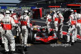 26.04.2008 Barcelona, Spain,  Lewis Hamilton (GBR), McLaren Mercedes, MP4-23 - Formula 1 World Championship, Rd 4, Spanish Grand Prix, Saturday Qualifying