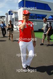 27.04.2008 Barcelona, Spain,  Michael Schumacher (GER), Test Driver, Scuderia Ferrari (7 Times F1 World Champion) - Formula 1 World Championship, Rd 4, Spanish Grand Prix, Sunday