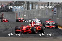 24.08.2008 Valencia, Spain,  Felipe Massa (BRA), Scuderia Ferrari, F2008 leads Lewis Hamilton (GBR), McLaren Mercedes - Formula 1 World Championship, Rd 12, European Grand Prix, Sunday Race