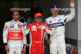 23.08.2008 Valencia, Spain,  Lewis Hamilton (GBR), McLaren Mercedes, Felipe Massa (BRA), Scuderia Ferrari, Robert Kubica (POL), BMW Sauber F1 Team - Formula 1 World Championship, Rd 12, European Grand Prix, Saturday Qualifying