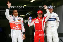 23.08.2008 Valencia, Spain,  Lewis Hamilton (GBR), McLaren Mercedes, Felipe Massa (BRA), Scuderia Ferrari, Robert Kubica (POL), BMW Sauber F1 Team  - Formula 1 World Championship, Rd 12, European Grand Prix, Saturday Qualifying