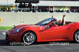 09.11.2008 Mugello, Italy,  Michael Schumacher (GER), Test Driver, Scuderia Ferrari, Jean Todt  and the Ferrari Team celebrates with Kimi Raikkonen (FIN), Räikkönen, Felipe Massa (BRA), Luca di Montezemolo (ITA), Scuderia Ferrari, FIAT Chairman and President of Ferrari - Ferrari Days at Mugello