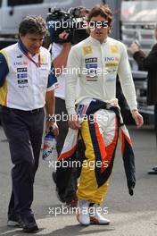 20.06.2008 Magny Cours, France,  Fernando Alonso (ESP), Renault F1 Team - Formula 1 World Championship, Rd 8, French Grand Prix, Friday
