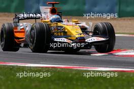20.06.2008 Magny Cours, France,  Fernando Alonso (ESP), Renault F1 Team  - Formula 1 World Championship, Rd 8, French Grand Prix, Friday Practice