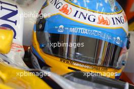 20.06.2008 Magny Cours, France,  Fernando Alonso (ESP), Renault F1 Team - Formula 1 World Championship, Rd 8, French Grand Prix, Friday Practice