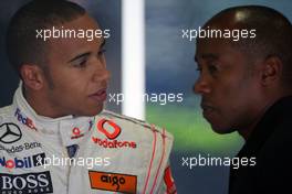 20.06.2008 Magny Cours, France,  Lewis Hamilton (GBR), McLaren Mercedes and Anthony Hamilton (GBR), Father of Lewis Hamilton - Formula 1 World Championship, Rd 8, French Grand Prix, Friday Practice