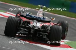 20.06.2008 Magny Cours, France,  Timo Glock (GER), Toyota F1 Team, TF108 - Formula 1 World Championship, Rd 8, French Grand Prix, Friday Practice