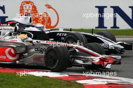 22.06.2008 Magny Cours, France,  Lewis Hamilton (GBR), McLaren Mercedes, MP4-23 and Nico Rosberg (GER), WilliamsF1 Team, FW30 - Formula 1 World Championship, Rd 8, French Grand Prix, Sunday Race