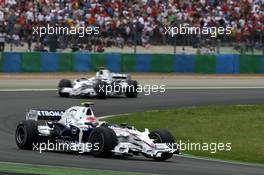 22.06.2008 Magny Cours, France,  Robert Kubica (POL),  BMW Sauber F1 Team leads Nick Heidfeld (GER), BMW Sauber F1 Team - Formula 1 World Championship, Rd 8, French Grand Prix, Sunday Race