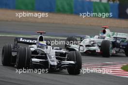 22.06.2008 Magny Cours, France,  Nico Rosberg (GER), WilliamsF1 Team, FW30 and Jenson Button (GBR), Honda Racing F1 Team, RA108 - Formula 1 World Championship, Rd 8, French Grand Prix, Sunday Race
