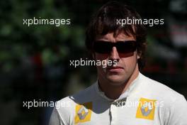 21.06.2008 Magny Cours, France,  Fernando Alonso (ESP), Renault F1 Team - Formula 1 World Championship, Rd 8, French Grand Prix, Saturday