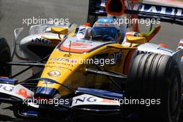 21.06.2008 Magny Cours, France,  Fernando Alonso (ESP), Renault F1 Team, R28 - Formula 1 World Championship, Rd 8, French Grand Prix, Saturday Qualifying