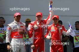 21.06.2008 Magny Cours, France,  Lewis Hamilton (GBR), McLaren Mercedes, Kimi Raikkonen (FIN), Räikkönen, Scuderia Ferrari, Felipe Massa (BRA), Scuderia Ferrari - Formula 1 World Championship, Rd 8, French Grand Prix, Saturday Qualifying