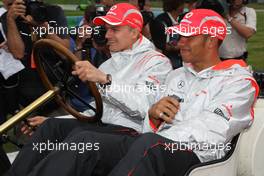 22.06.2008 Magny Cours, France,  Heikki Kovalainen (FIN), McLaren Mercedes and Lewis Hamilton (GBR), McLaren Mercedes - Formula 1 World Championship, Rd 8, French Grand Prix, Sunday