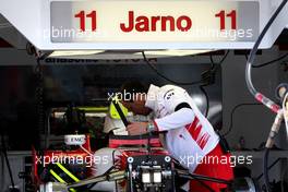 19.06.2008 Magny Cours, France,  Toyota F1 Team, garage - Formula 1 World Championship, Rd 8, French Grand Prix, Thursday