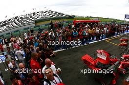 19.06.2008 Magny Cours, France,  Fans in the pitlane - Formula 1 World Championship, Rd 8, French Grand Prix, Thursday