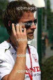 19.06.2008 Magny Cours, France,  Jenson Button (GBR), Honda Racing F1 Team  - Formula 1 World Championship, Rd 8, French Grand Prix, Thursday