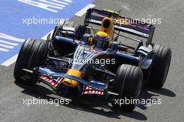 04.07.2008 Silverstone, England,  Mark Webber (AUS), Red Bull Racing, RB4 - Formula 1 World Championship, Rd 9, British Grand Prix, Friday Practice