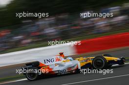 04.07.2008 Silverstone, England,  Fernando Alonso (ESP), Renault F1 Team, R28 - Formula 1 World Championship, Rd 9, British Grand Prix, Friday Practice