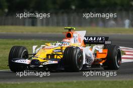 04.07.2008 Silverstone, England,  Nelson Piquet Jr (BRA), Renault F1 Team, R28 - Formula 1 World Championship, Rd 9, British Grand Prix, Friday Practice