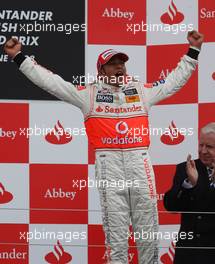 06.07.2008 Silverstone, England,  Winner, 1st, Lewis Hamilton (GBR), McLaren Mercedes - Formula 1 World Championship, Rd 9, British Grand Prix, Sunday Podium