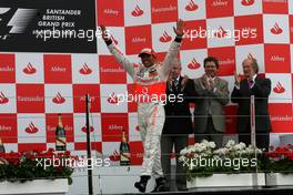 06.07.2008 Silverstone, England,  Lewis Hamilton (GBR), McLaren Mercedes  - Formula 1 World Championship, Rd 9, British Grand Prix, Sunday Podium