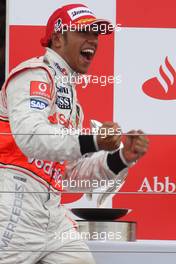 06.07.2008 Silverstone, England,  Lewis Hamilton (GBR), McLaren Mercedes - Formula 1 World Championship, Rd 9, British Grand Prix, Sunday Podium