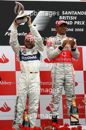 06.07.2008 Silverstone, England,  Nick Heidfeld (GER), BMW Sauber F1 Team, Lewis Hamilton (GBR), McLaren Mercedes  - Formula 1 World Championship, Rd 9, British Grand Prix, Sunday Podium
