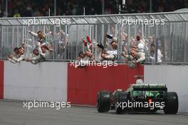 06.07.2008 Silverstone, England,  Rubens Barrichello (BRA), Honda Racing F1 Team - Formula 1 World Championship, Rd 9, British Grand Prix, Sunday Podium