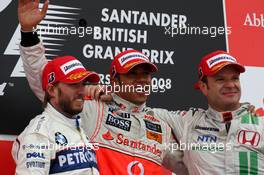 06.07.2008 Silverstone, England,  Nick Heidfeld (GER), BMW Sauber F1 Team second, Lewis Hamilton (GBR), McLaren Mercedes wins and Rubens Barrichello (BRA), Honda Racing F1 Team third - Formula 1 World Championship, Rd 9, British Grand Prix, Sunday Podium