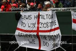 06.07.2008 Silverstone, England,  Lewis Hamilton (GBR), McLaren Mercedes fans - Formula 1 World Championship, Rd 9, British Grand Prix, Sunday Race