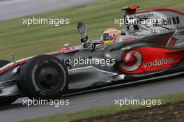 06.07.2008 Silverstone, England,  Lewis Hamilton (GBR), McLaren Mercedes, MP4-23 - Formula 1 World Championship, Rd 9, British Grand Prix, Sunday Race