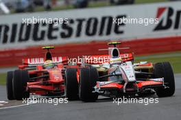 06.07.2008 Silverstone, England,  Giancarlo Fisichella (ITA), Force India F1 Team, VJM-01 and Felipe Massa (BRA), Scuderia Ferrari, F2008 - Formula 1 World Championship, Rd 9, British Grand Prix, Sunday Race