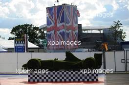 03.07.2008 Silverstone, England,  A hedge shaped F1 car - Formula 1 World Championship, Rd 9, British Grand Prix, Thursday