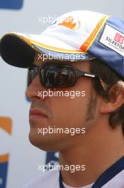 03.07.2008 Silverstone, England,  Fernando Alonso (ESP), Renault F1 Team - Formula 1 World Championship, Rd 9, British Grand Prix, Thursday