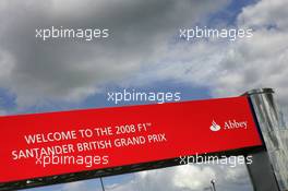 03.07.2008 Silverstone, England,  Circuit Entrance - Formula 1 World Championship, Rd 9, British Grand Prix, Thursday