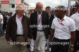 20.07.2008 Hockenheim, Germany,  Prof. Jurgen Hubbert (GER), Board of Management DaimlerChrysler with Dr. Dieter Zetsche (GER), Chairman of Daimler and Anthony Hamilton (GBr), Father of Lewis Hamilton - Formula 1 World Championship, Rd 10, German Grand Prix, Sunday Race