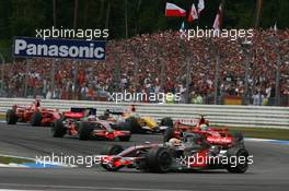 20.07.2008 Hockenheim, Germany,  Lewis Hamilton (GBR), McLaren Mercedes leads the start of the race - Formula 1 World Championship, Rd 10, German Grand Prix, Sunday Race