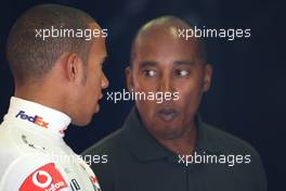 01.08.2008 Budapest, Hungary,  Lewis Hamilton (GBR), McLaren Mercedes and Anthony Hamilton (GBR), Father of Lewis Hamilton - Formula 1 World Championship, Rd 11, Hungarian Grand Prix, Friday Practice