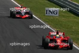 03.08.2008 Budapest, Hungary,  Felipe Massa (BRA), Scuderia Ferrari, F2008 and Lewis Hamilton (GBR), McLaren Mercedes, MP4-23 - Formula 1 World Championship, Rd 11, Hungarian Grand Prix, Sunday Race