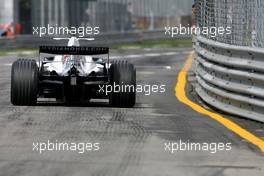 Kazuki Nakajima (JPN), Williams F1 Team  - Formula 1 World Championship, Rd 14, Italian Grand Prix, Friday Practice