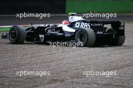 12.09.2008 MOnza, Italy,  Kazuki Nakajima (JPN), Williams F1 Team  - Formula 1 World Championship, Rd 14, Italian Grand Prix, Friday Practice
