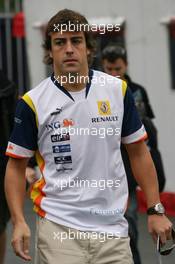 12.09.2008 MOnza, Italy,  Fernando Alonso (ESP), Renault F1 Team - Formula 1 World Championship, Rd 14, Italian Grand Prix, Friday Practice