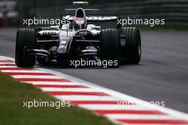 12.09.2008 MOnza, Italy,  Kazuki Nakajima (JPN), Williams F1 Team  - Formula 1 World Championship, Rd 14, Italian Grand Prix, Friday Practice