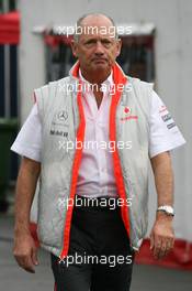 12.09.2008 Monza, Italy,  Ron Dennis (GBR), McLaren, Team Principal, Chairman - Formula 1 World Championship, Rd 14, Italian Grand Prix, Friday