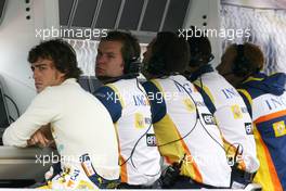 12.09.2008 MOnza, Italy,  Fernando Alonso (ESP), Renault F1 Team  - Formula 1 World Championship, Rd 14, Italian Grand Prix, Friday Practice