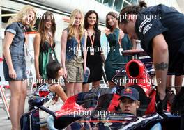 12.09.2008 MOnza, Italy,  Formula Una's - Formula 1 World Championship, Rd 14, Italian Grand Prix, Friday