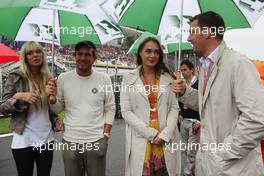 14.09.2008 Monza, Italy,  Petra Ecclestone (GBR), Daughter of Bernie Eccelestone and  Tamara Ecclestone (GBR), Daughter of Bernie Eccelestone - Formula 1 World Championship, Rd 14, Italian Grand Prix, Sunday Pre-Race Grid